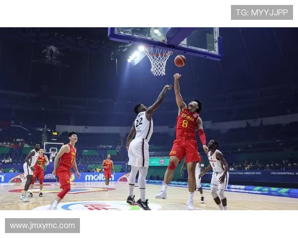 中国篮球队备战世界杯集训全面升级 目标冲击更高国际排名