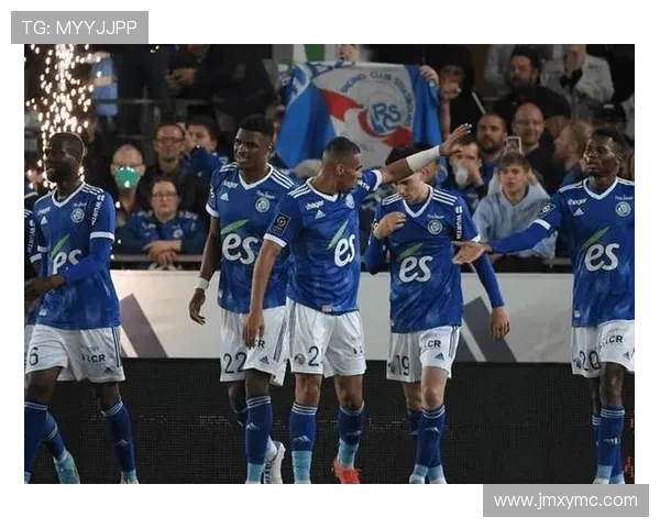 图卢兹俱乐部力克强敌展现惊人韧性球队士气高涨迎战新赛季挑战 图卢兹俱乐部力克强敌展现惊人韧性球队士气高涨迎战新赛季挑战