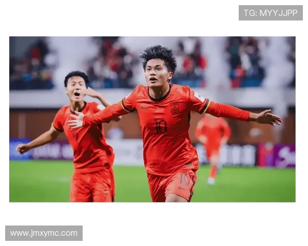 国足逆转取胜震惊全场年轻球员闪耀赛场展现中国足球新希望