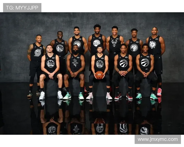 湖人双星合砍七十分率队逆转勇士全场高潮迭起令人热血沸腾