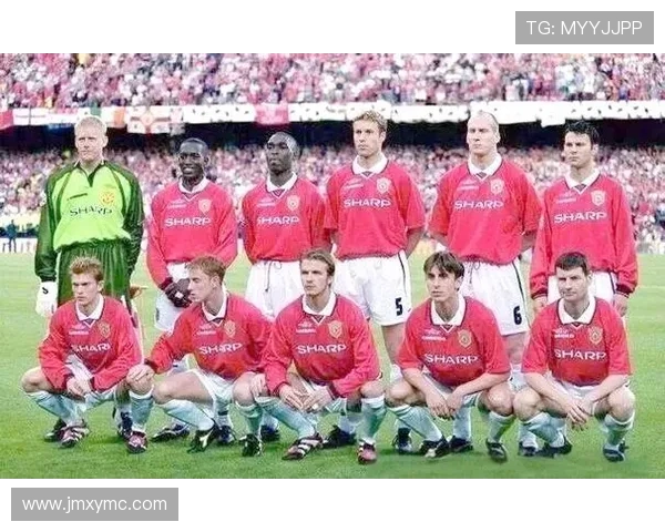 从辉煌到重建曼联俱乐部百年传承与新时代挑战的历史荣耀与未来道路